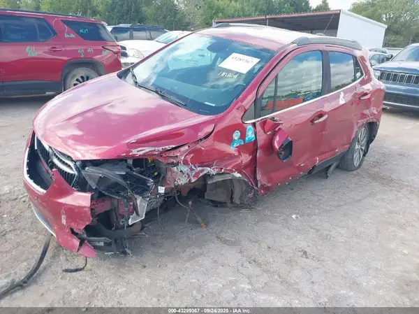 KL4CJASB5JB611995 2018 BUICK ENCORE - Image 2
