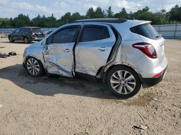 KL4CJASB5JB653423 2018 BUICK ENCORE - Image 2