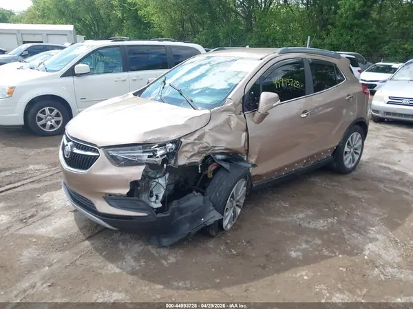 KL4CJASB5JB662476 2018 BUICK ENCORE - Image 2