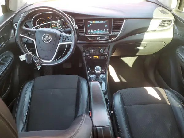 KL4CJASB5JB668584 2018 BUICK ENCORE - Image 8