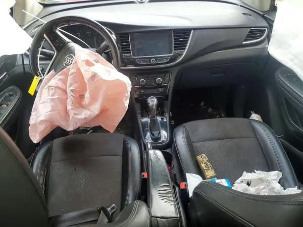 KL4CJASB5JB672117 2018 BUICK ENCORE - Image 8