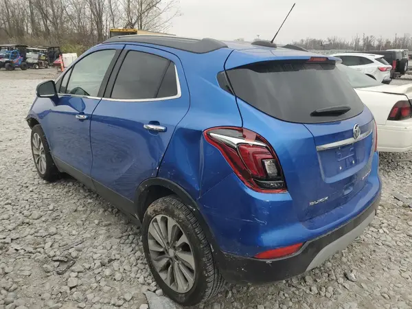KL4CJASB5JB685661 2018 BUICK ENCORE - Image 2