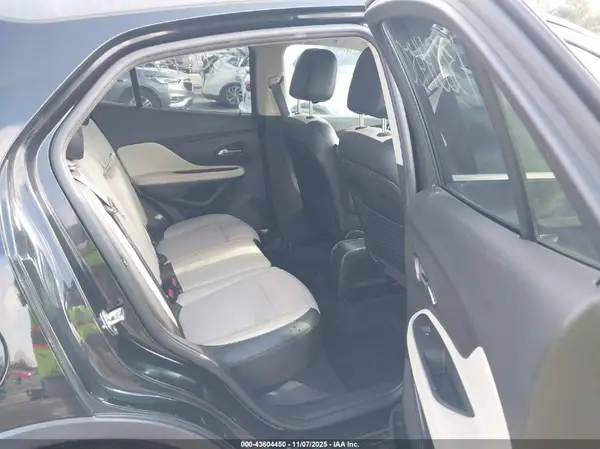 KL4CJASB5KB702606 2019 BUICK ENCORE - Image 8