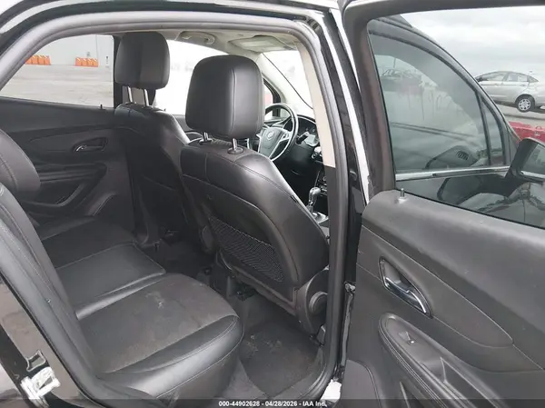 KL4CJASB5KB704825 2019 BUICK ENCORE - Image 8