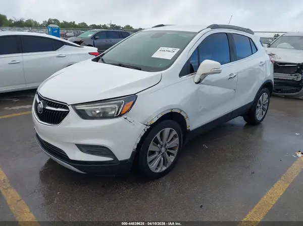 KL4CJASB5KB718692 2019 BUICK ENCORE - Image 2