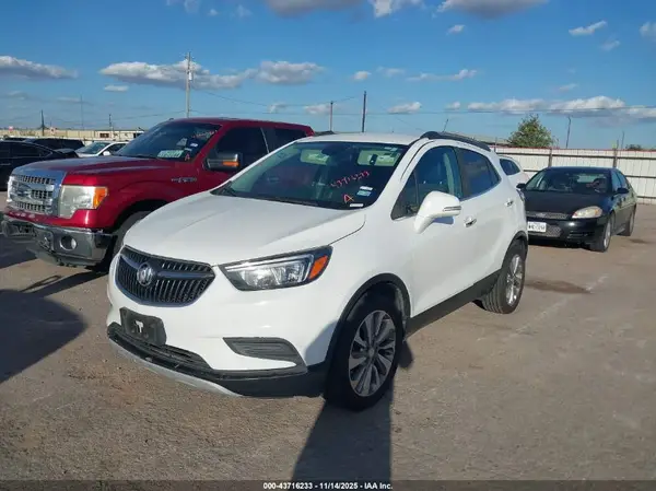 KL4CJASB5KB780108 2019 BUICK ENCORE - Image 2