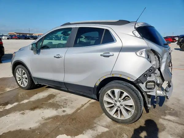 KL4CJASB5KB785390 2019 BUICK ENCORE - Image 2