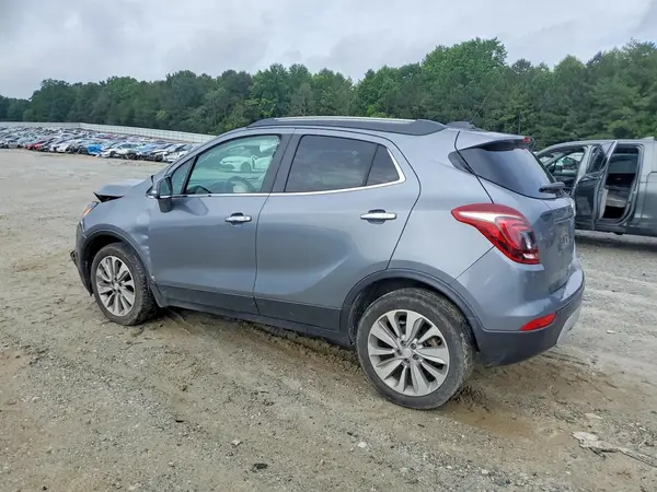 KL4CJASB5KB787690 2019 BUICK ENCORE - Image 2