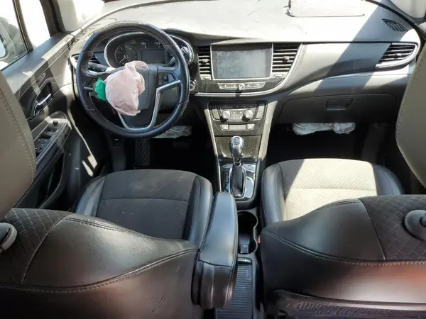KL4CJASB5KB806772 2019 BUICK ENCORE - Image 8