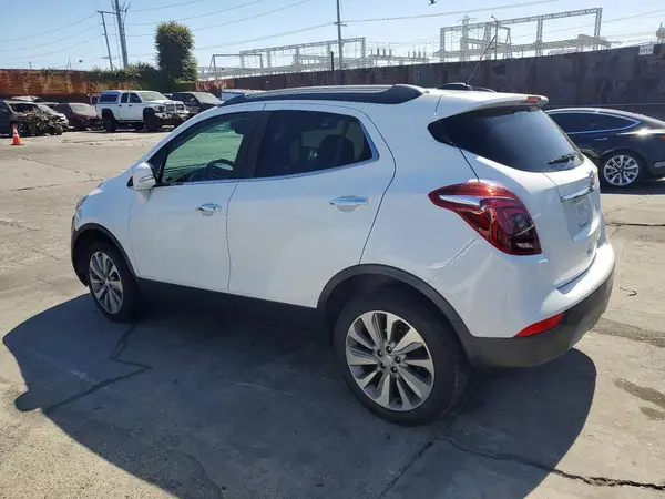 KL4CJASB5KB826617 2019 BUICK ENCORE - Image 2