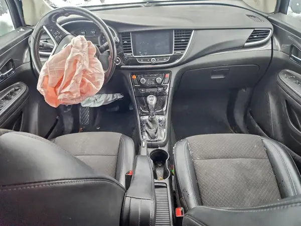 KL4CJASB5KB830960 2019 BUICK ENCORE - Image 8
