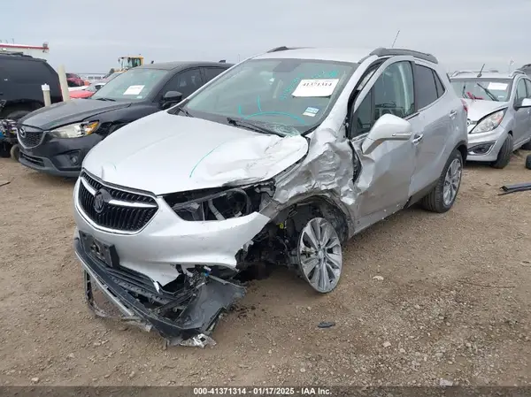 KL4CJASB5KB927995 2019 BUICK ENCORE - Image 2