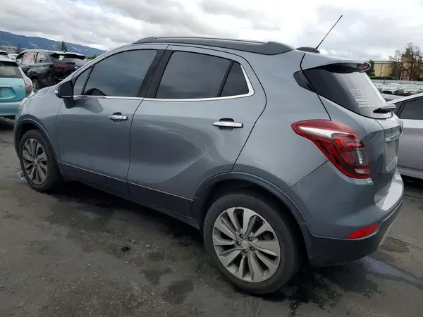 KL4CJASB5KB961015 2019 BUICK ENCORE - Image 2