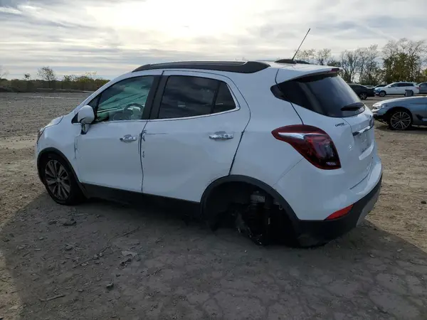 KL4CJASB5LB001467 2020 BUICK ENCORE - Image 2
