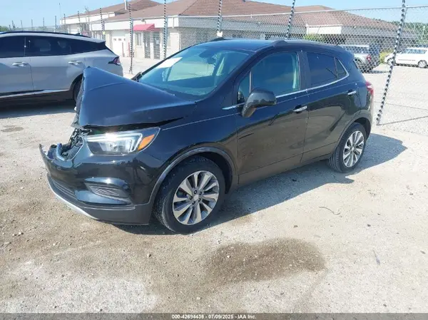 KL4CJASB5LB010993 2020 BUICK ENCORE - Image 2