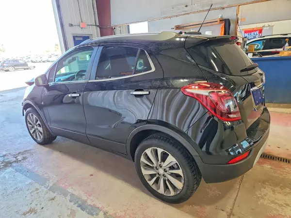 KL4CJASB5LB011934 2020 BUICK ENCORE - Image 2