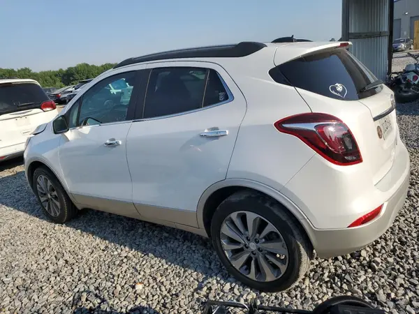 KL4CJASB5LB011982 2020 BUICK ENCORE - Image 2