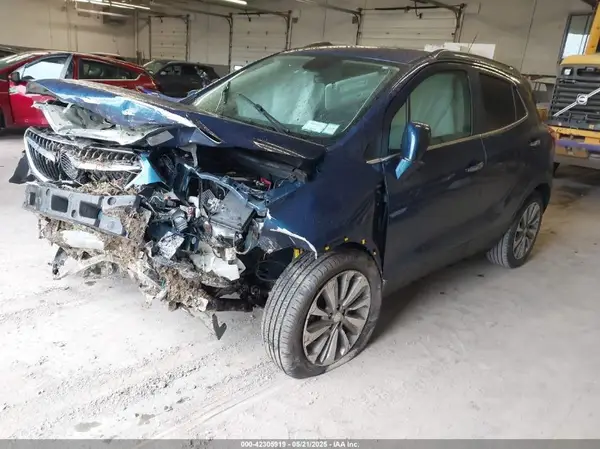 KL4CJASB5LB012517 2020 BUICK ENCORE - Image 2