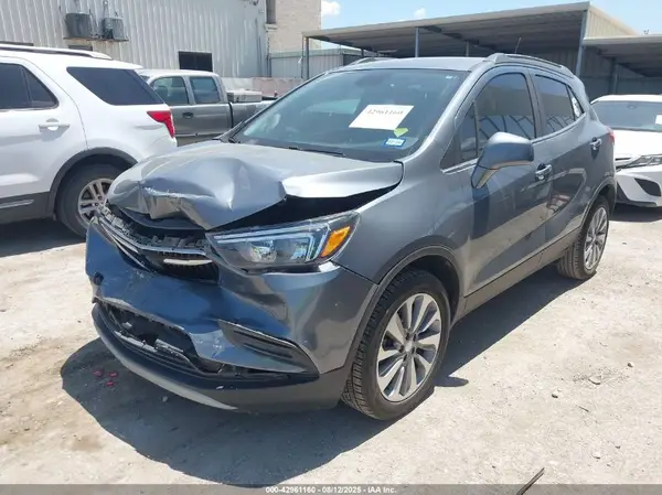 KL4CJASB5LB047865 2020 BUICK ENCORE - Image 2