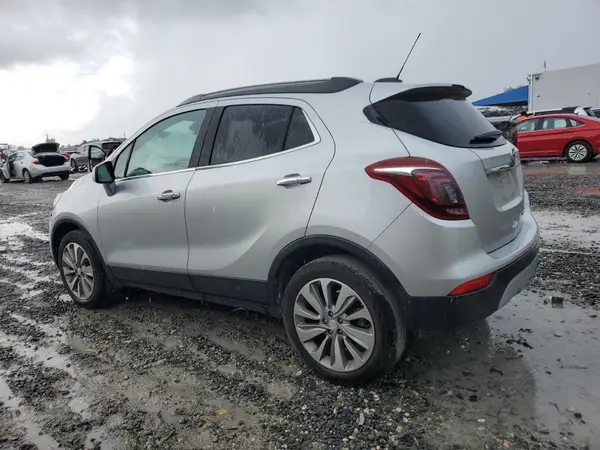 KL4CJASB5LB338639 2020 BUICK ENCORE - Image 2