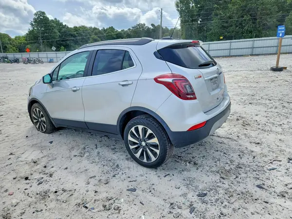 KL4CJASB5MB307036 2021 BUICK ENCORE - Image 2