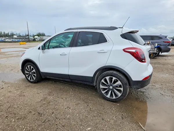 KL4CJASB5MB355247 2021 BUICK ENCORE - Image 2