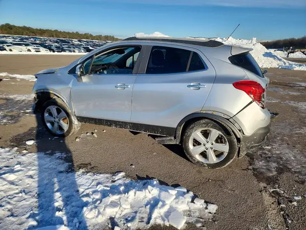 KL4CJASB6GB562573 2016 BUICK ENCORE - Image 2