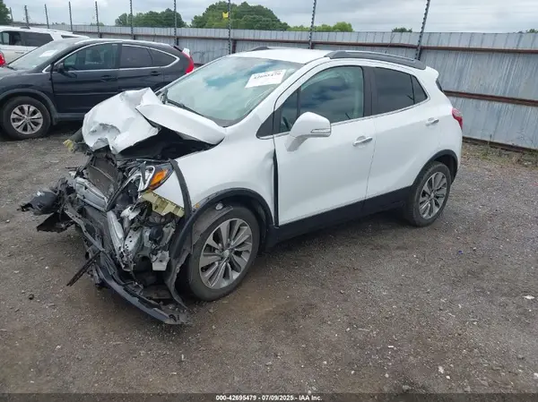 KL4CJASB6HB054041 2017 BUICK ENCORE - Image 2