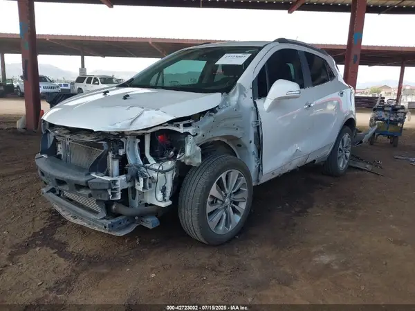 KL4CJASB6HB067047 2017 BUICK ENCORE - Image 2