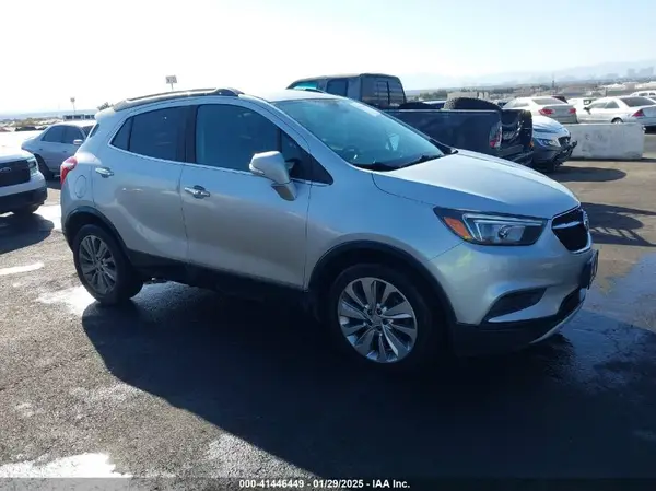 KL4CJASB6HB135587 2017 BUICK ENCORE - Image 1