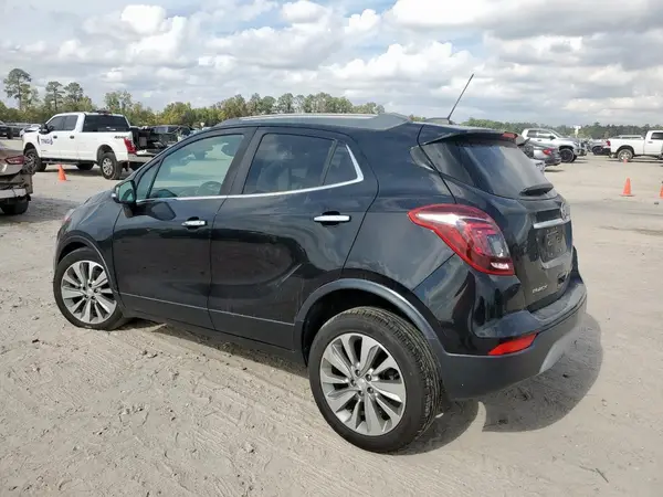 KL4CJASB6HB138571 2017 BUICK ENCORE - Image 2