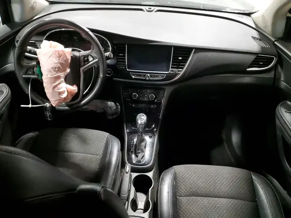 KL4CJASB6HB157623 2017 BUICK ENCORE - Image 8