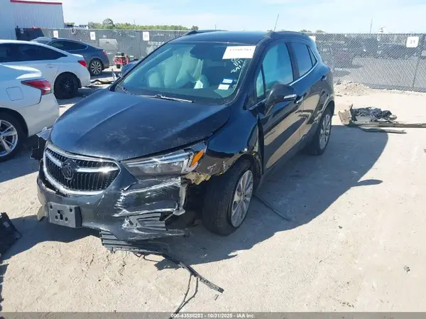 KL4CJASB6JB524641 2018 BUICK ENCORE - Image 2