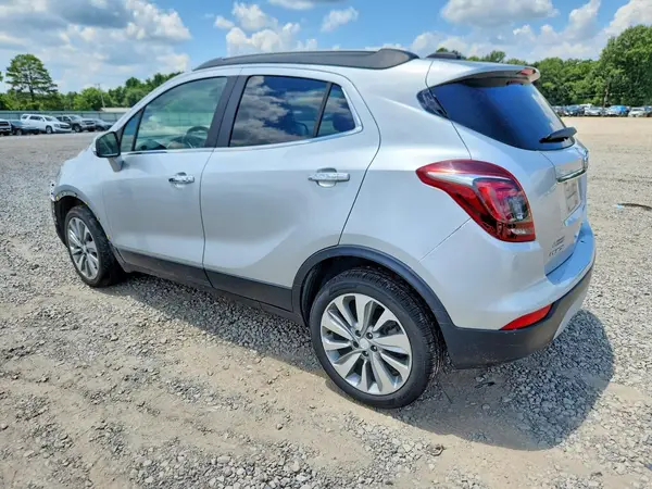 KL4CJASB6JB530858 2018 BUICK ENCORE - Image 2