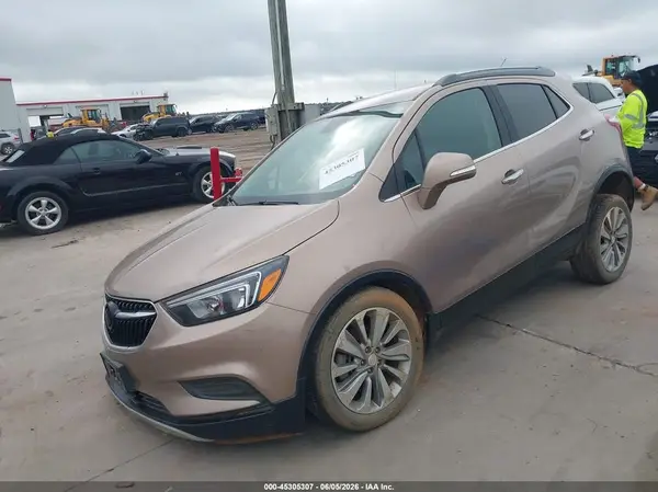 KL4CJASB6JB540242 2018 BUICK ENCORE - Image 2