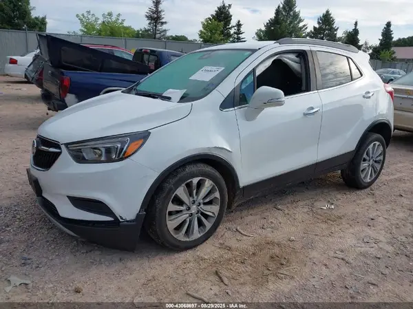 KL4CJASB6JB559681 2018 BUICK ENCORE - Image 2