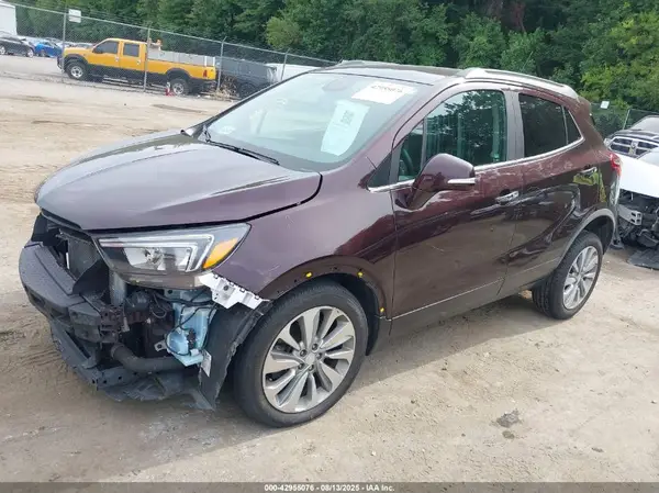 KL4CJASB6JB564072 2018 BUICK ENCORE - Image 2
