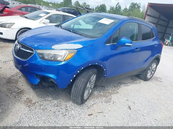 KL4CJASB6JB576240 2018 BUICK ENCORE - Image 2