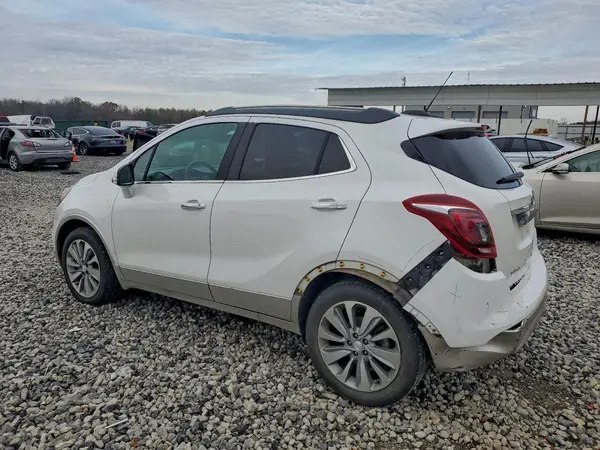 KL4CJASB6JB577713 2018 BUICK ENCORE - Image 2