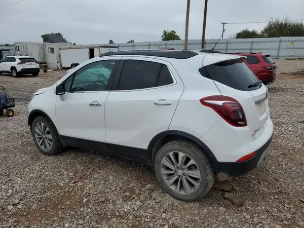 KL4CJASB6JB585830 2018 BUICK ENCORE - Image 2