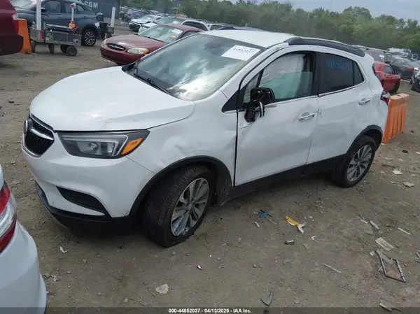 KL4CJASB6JB589117 2018 BUICK ENCORE - Image 2