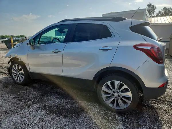 KL4CJASB6JB598691 2018 BUICK ENCORE - Image 2