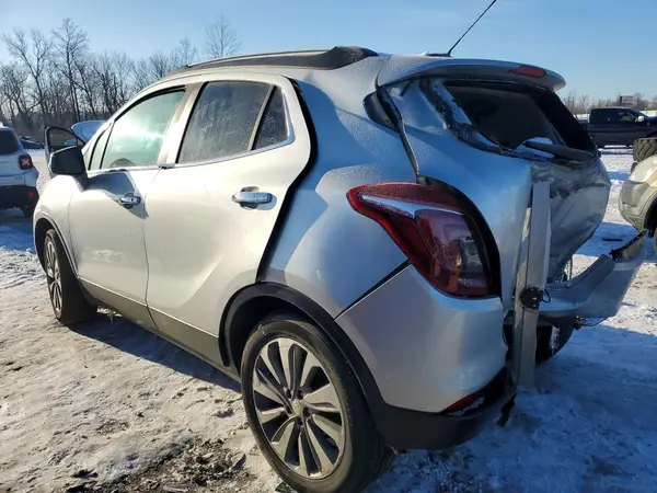KL4CJASB6JB608149 2018 BUICK ENCORE - Image 2