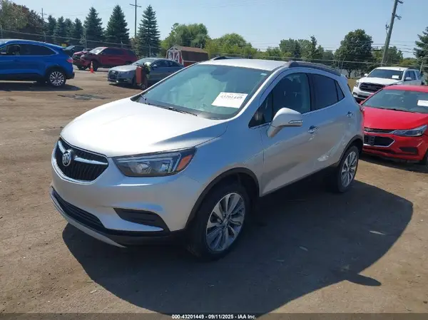 KL4CJASB6JB613772 2018 BUICK ENCORE - Image 2