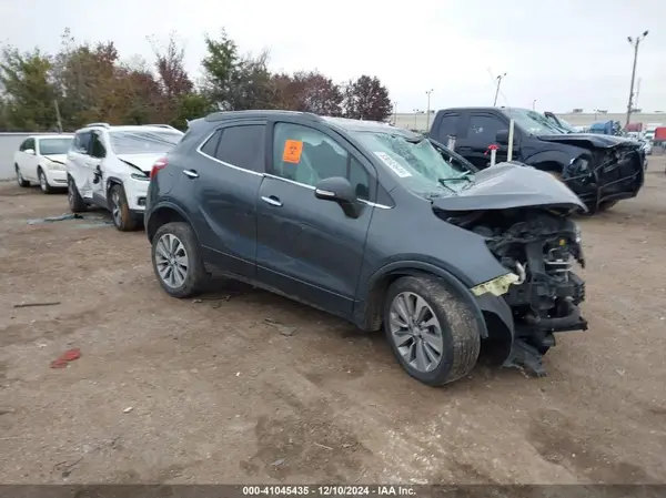 KL4CJASB6JB627641 2018 BUICK ENCORE - Image 1
