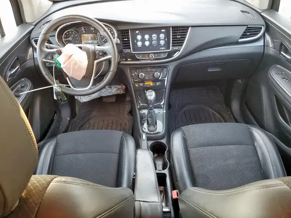 KL4CJASB6JB628370 2018 BUICK ENCORE - Image 8