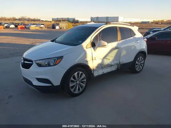 KL4CJASB6JB631754 2018 BUICK ENCORE - Image 2