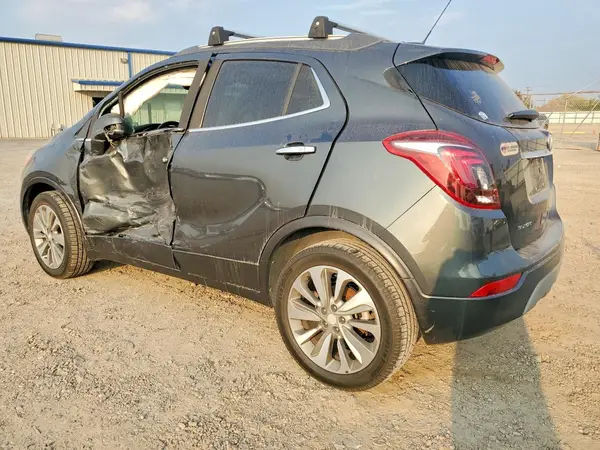 KL4CJASB6JB633875 2018 BUICK ENCORE - Image 2