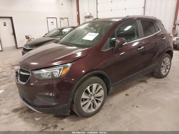 KL4CJASB6JB636601 2018 BUICK ENCORE - Image 2