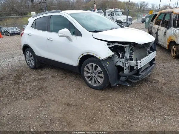 KL4CJASB6JB651731 2018 BUICK ENCORE - Image 1